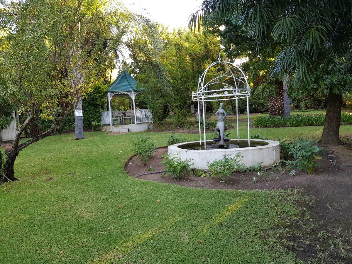 Zonnevanger Guesthouse Noorder-Paarl Extérieur photo