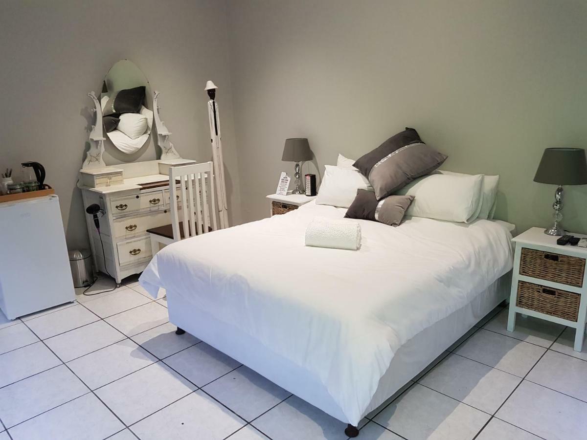 Zonnevanger Guesthouse Noorder-Paarl Extérieur photo